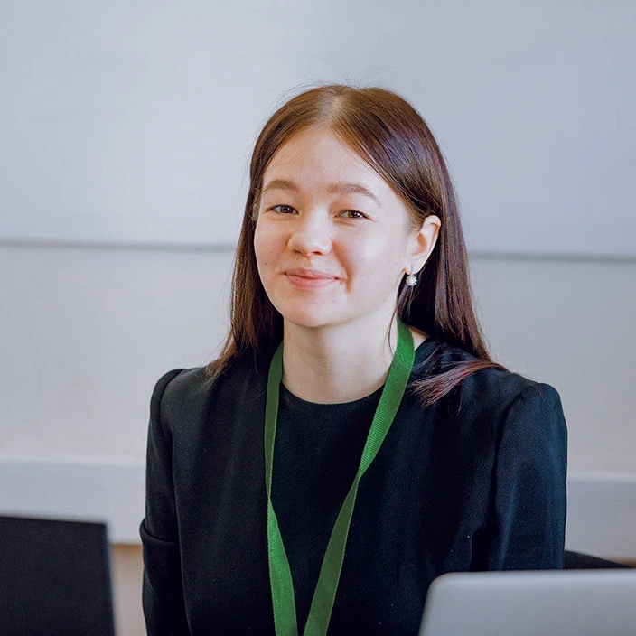 Лера, программа HR